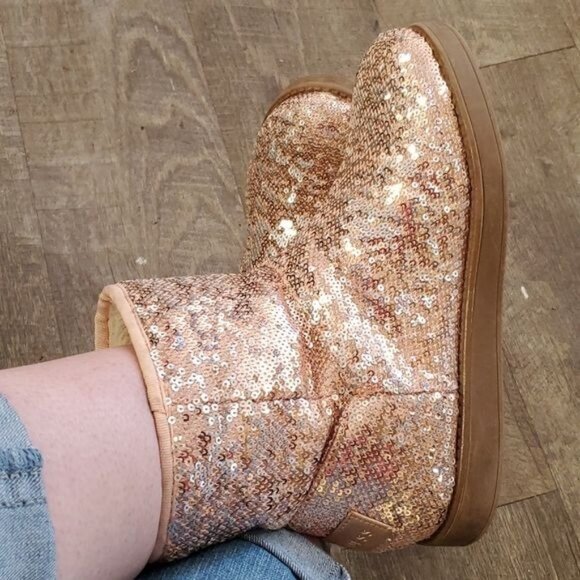 G by Guess Boots Ankle Booties Asella Pink Sequin Winter Snow Women's WOMAN'S 7M - Picture 16 of 16